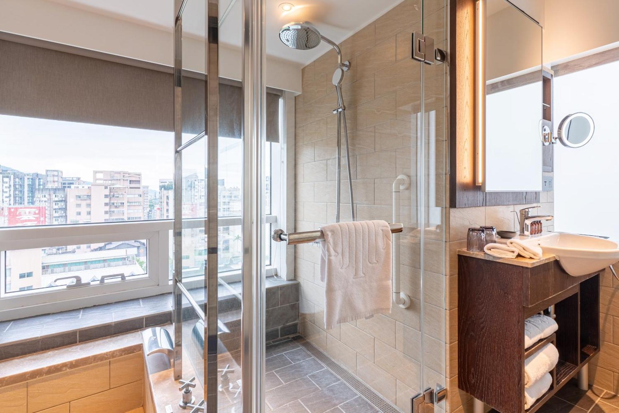 Kilin Hotel, 자오시 외부 사진